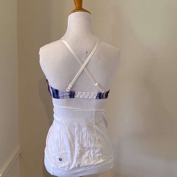 RARE Lululemon Ombré Bra Top with Attached White Tank and Adjustable Straps Sz 4 - Picture 2 of 7
